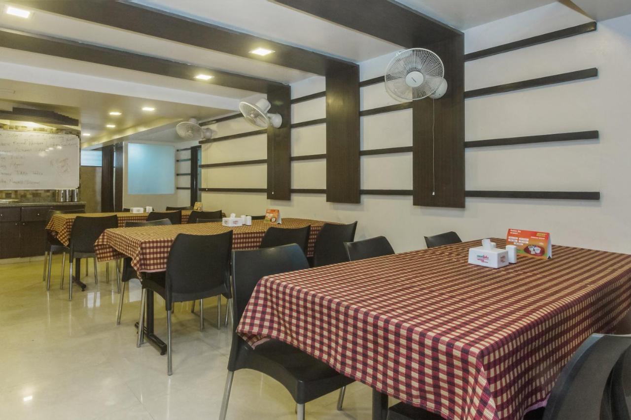 Flagship 4387 Hotel Theem Plaaza Nászik Kültér fotó